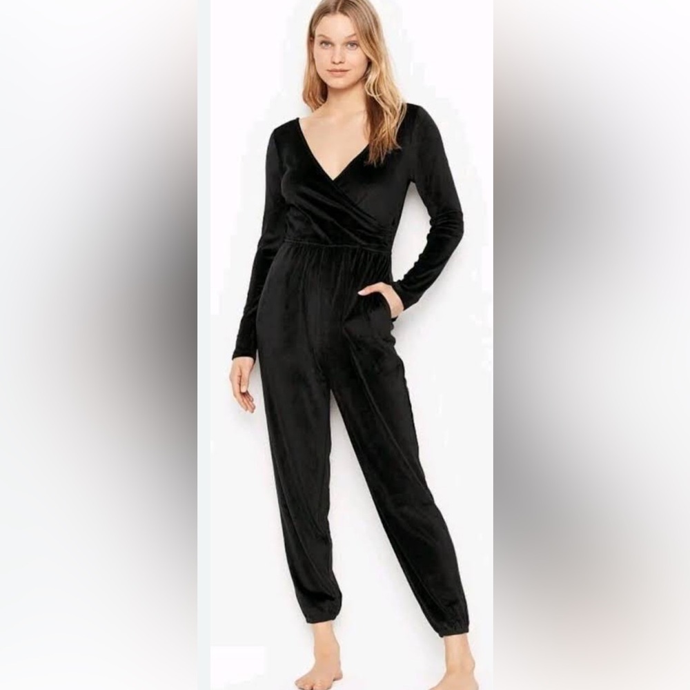 Victoria's Secret Black Long Sleeve Jumpsuit